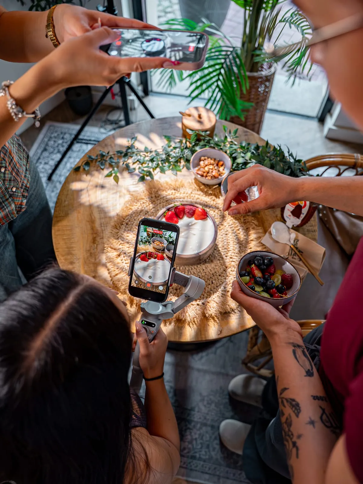 Content-Dreh mit dem Smartphone bei sorella Café & Deli
