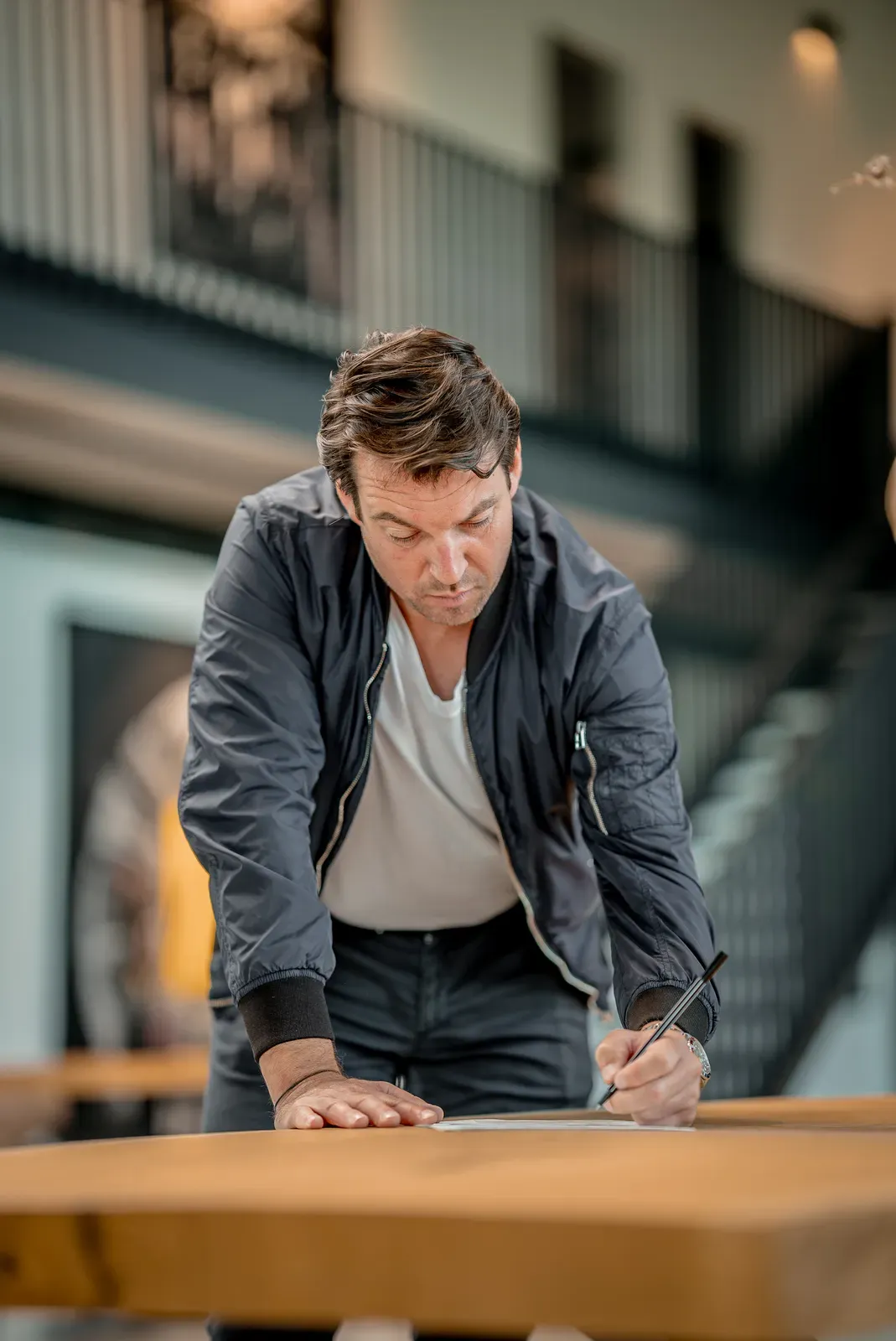 People at Work, Aufnahme 27